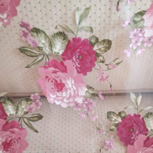 Voilage shabby détail motif roses grandes fleurs largeur 280 cm